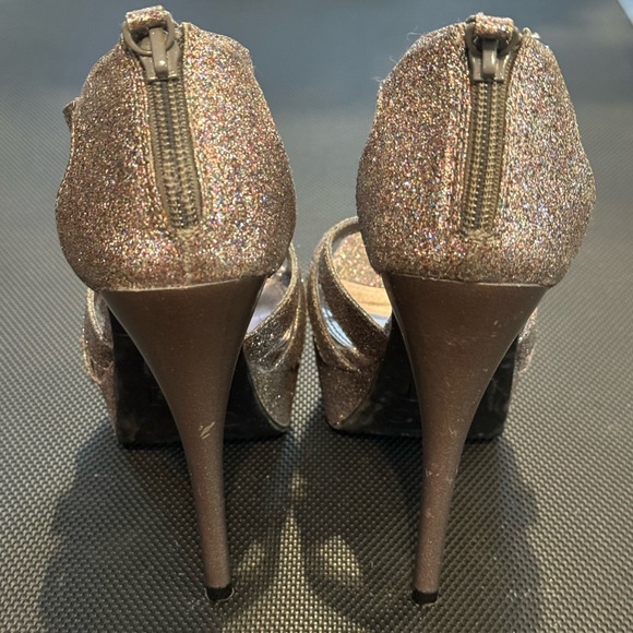 Sparkly Stilettos - Picture 5 of 5